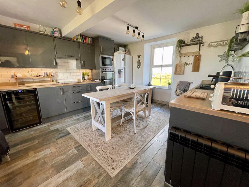 Rhoscolyn, Isle of Anglesey 2 bed for sale £375,000