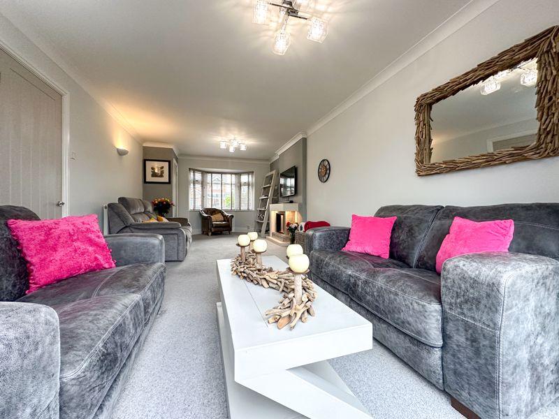 Tern Close, Biddulph, ST8 7TL 3 bed detached house for sale £330,000