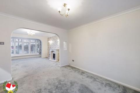 17 Drivemoor, Abbeydale, Gloucester, GL4 5XP