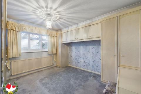 17 Drivemoor, Abbeydale, Gloucester, GL4 5XP