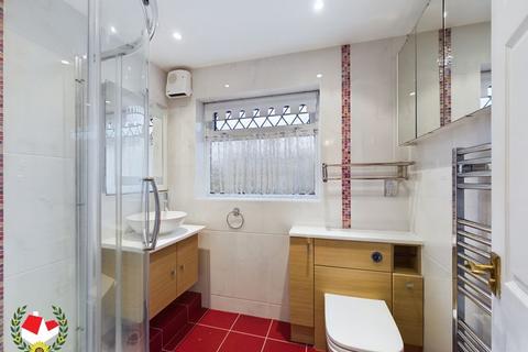 17 Drivemoor, Abbeydale, Gloucester, GL4 5XP