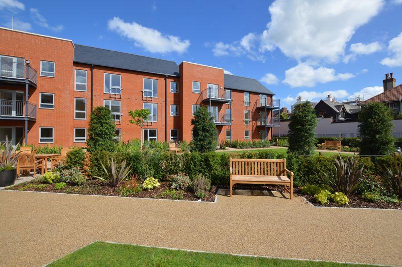 Endless Street, Salisbury 2 bed retirement property for sale £399,000
