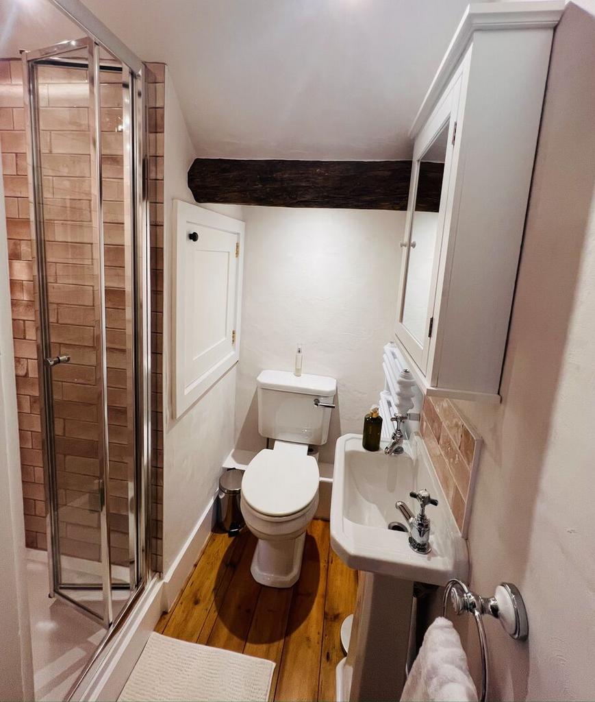 Ensuite