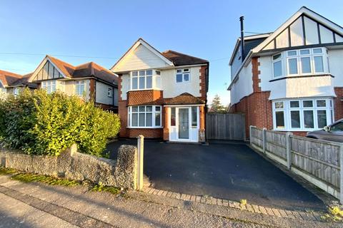 81 Corhampton Road, Bournemouth, BH6 5NX