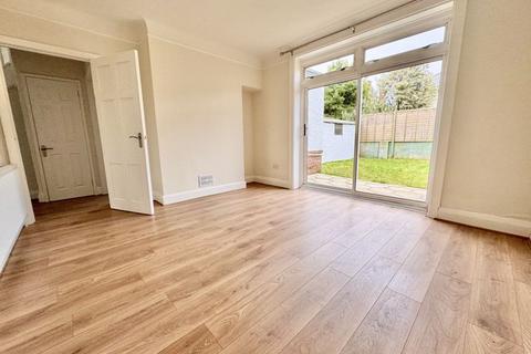 49 Corhampton Road, Bournemouth, BH6 5NX