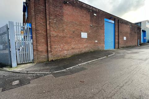 Industrial unit to rent, Heywood OL10