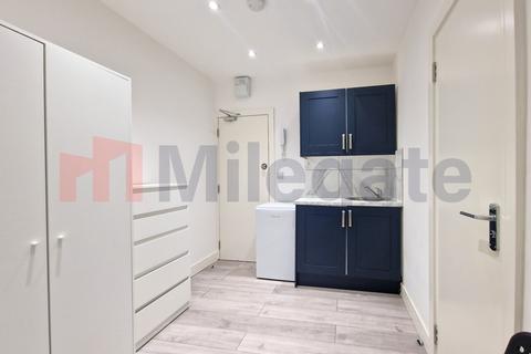 undefined, Woodgrange Drive, Southend-On-Sea SS1