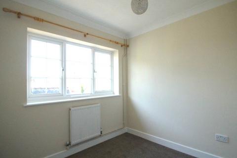 2 bedroom flat to rent, Anvil House, Worcester Road, Wyre Piddle