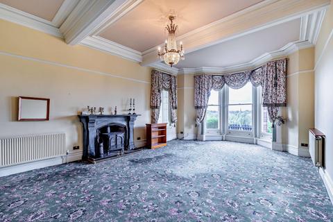 6 bedroom semi-detached house for sale, Sandy Lane, Chester