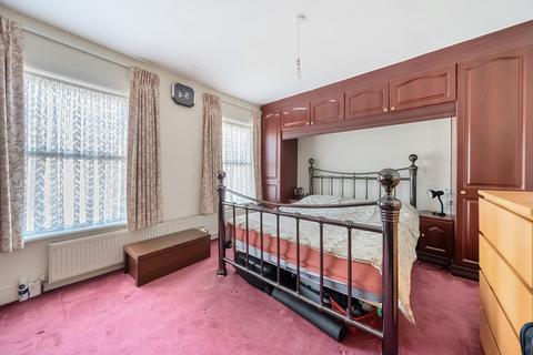 79 Canterbury Road, Croydon, CR0 3HH