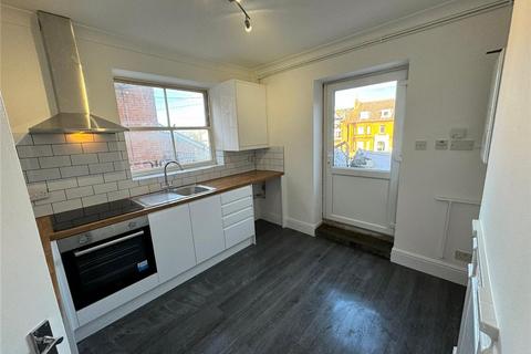 3 bedroom maisonette for sale, Albert Walk, Felixstowe, Suffolk