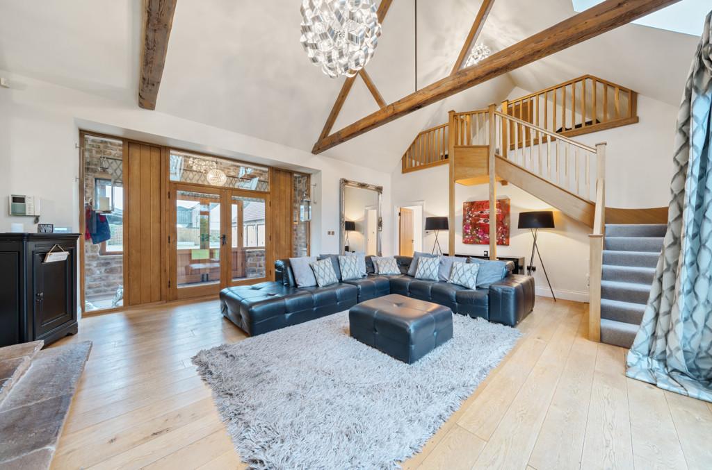 Lindleys Lane, KirkbyinAshfield, Nottingham 4 bed barn conversion for