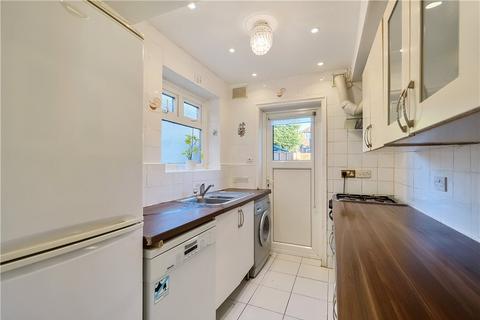 4 bedroom detached house for sale, Bromefield, Stanmore, Middlesex