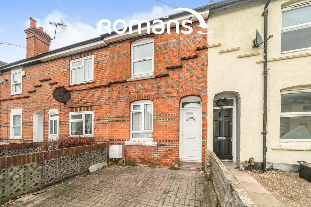 Liverpool Road, Reading 4 bed terraced house £1,900 pcm (£438 pw)