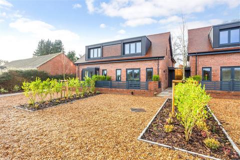 3 bedroom semi-detached house for sale, 3 Kings Walk, Boyne Rise, Kings Worthy, Winchester, SO23