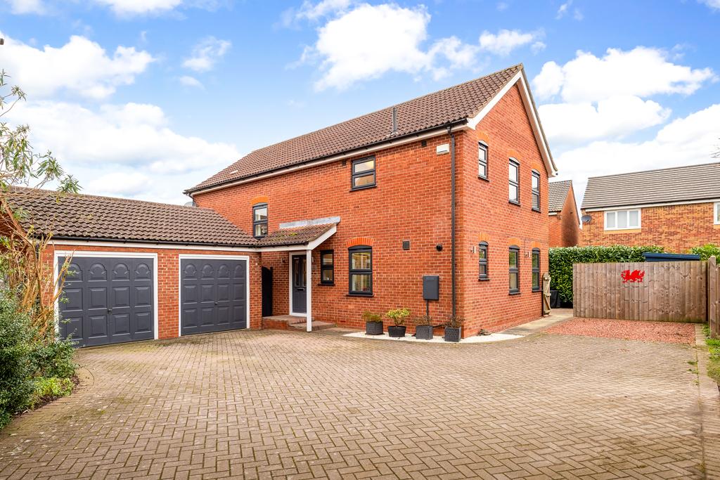 Northfield Road, Welton, Lincoln, Lincolnshire, LN2 3FF 4 bed detached