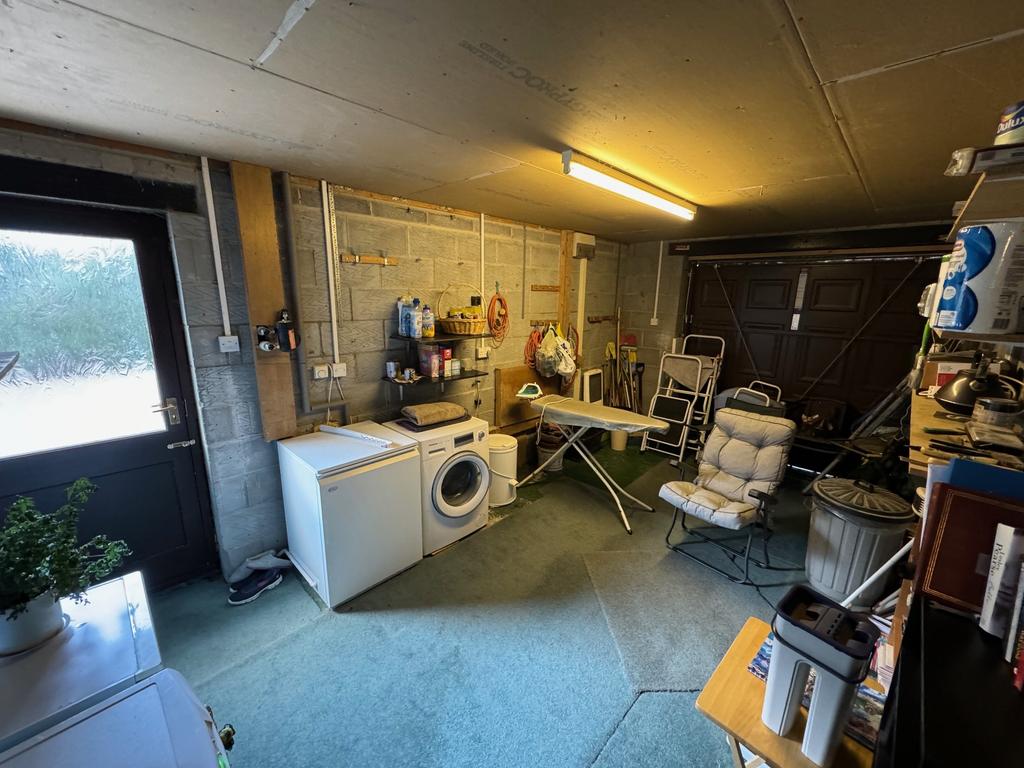 Integral Garage