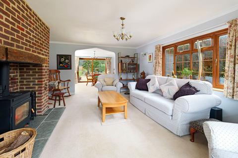 undefined, Longage Hill, Rhodes Minnis, CT4