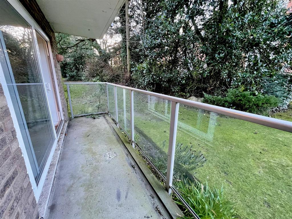 Langham Court, West Didsbury 1 bed flat for sale £165,000
