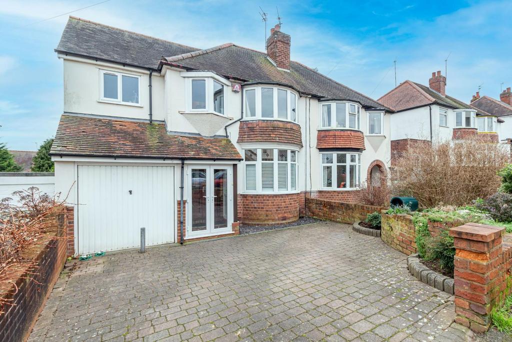 Parkfield Road, Stourbridge DY8 1EY 4 bed semidetached house for sale