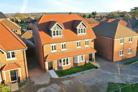 6 Cook Grove, Spencers Wood, Reading, RG7 1ZF