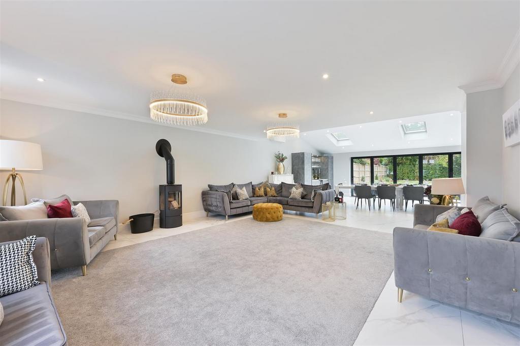 Banstead Road South, Sutton 4 bed detached house for sale £1,300,000