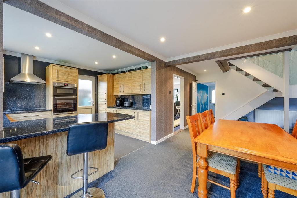 Rose Bushes, Epsom 4 bed detached house for sale £795,000