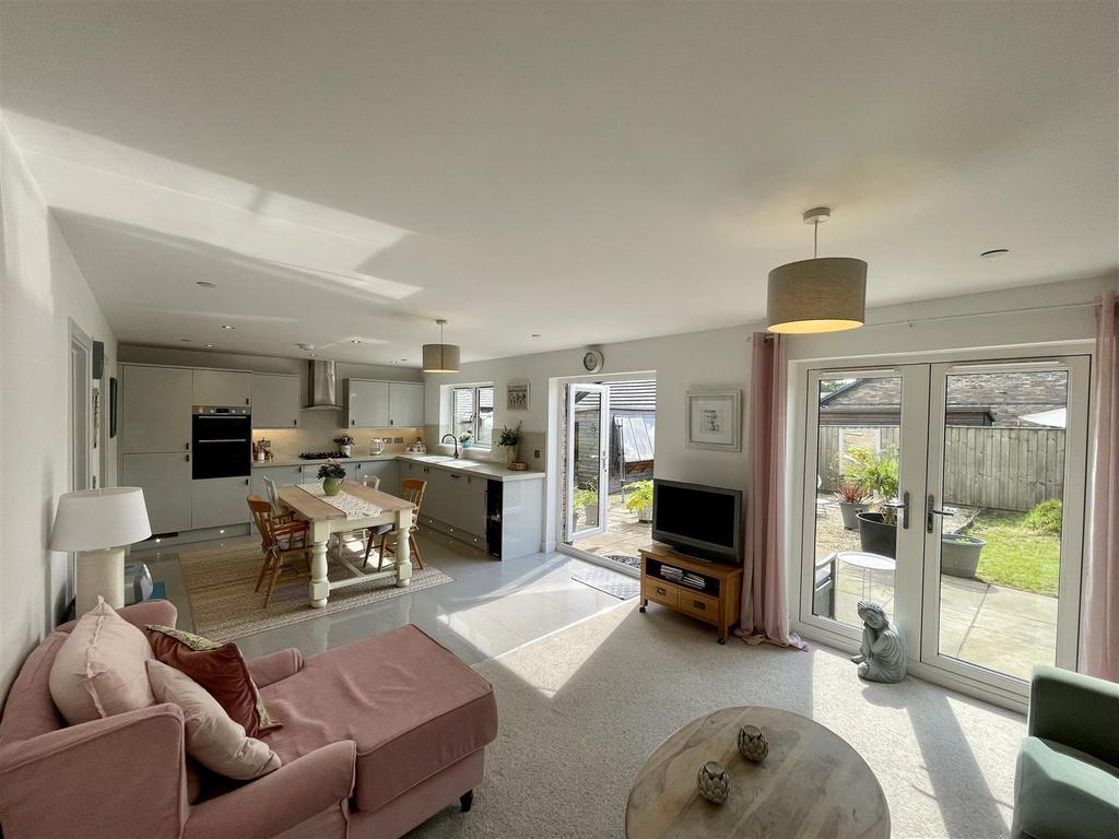 Kitchen/Living
