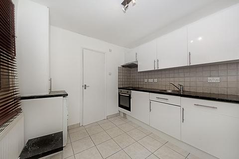 2 bedroom flat for sale - Felix Road, W13