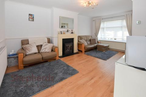 9 Rainer Close, Cheshunt, Waltham Cross, EN8 9QJ