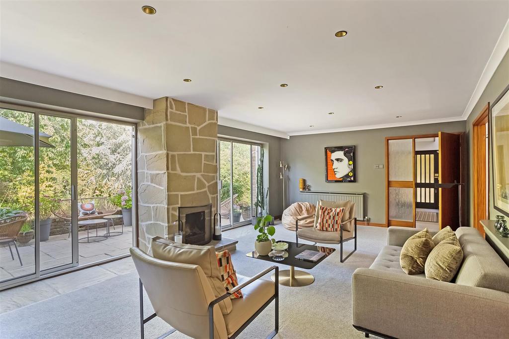 Loom Lane, Radlett 5 bed detached house for sale £1,925,000