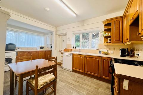 Stony Ridge Cliff Road, Hythe, CT21 5XW