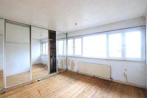 62 Sutton Lane, Hounslow, TW3 3BD