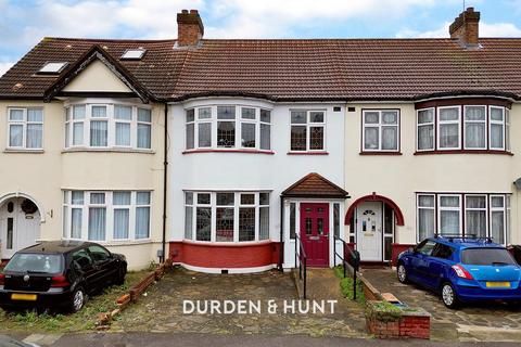 51 Reynolds Avenue, Chadwell Heath, Romford, RM6 4NT