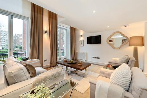 1 bedroom apartment for sale, Ennismore Gardens, Knightsbridge SW7