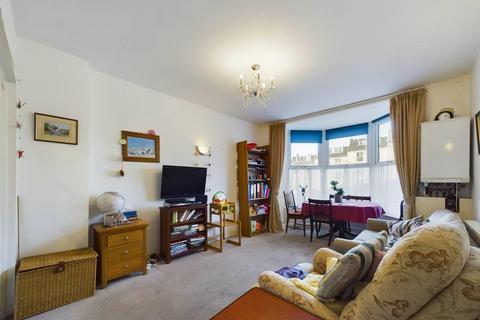 2 bedroom flat for sale, Avenue Road, Ilfracombe EX34