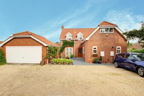 4 bedroom detached house for sale, High Holme Road, Louth LN11