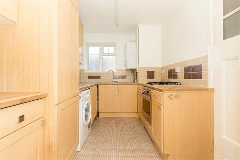 2 bedroom apartment for sale, Buckfield Court, Bathurst Walk, Richings Park SL0