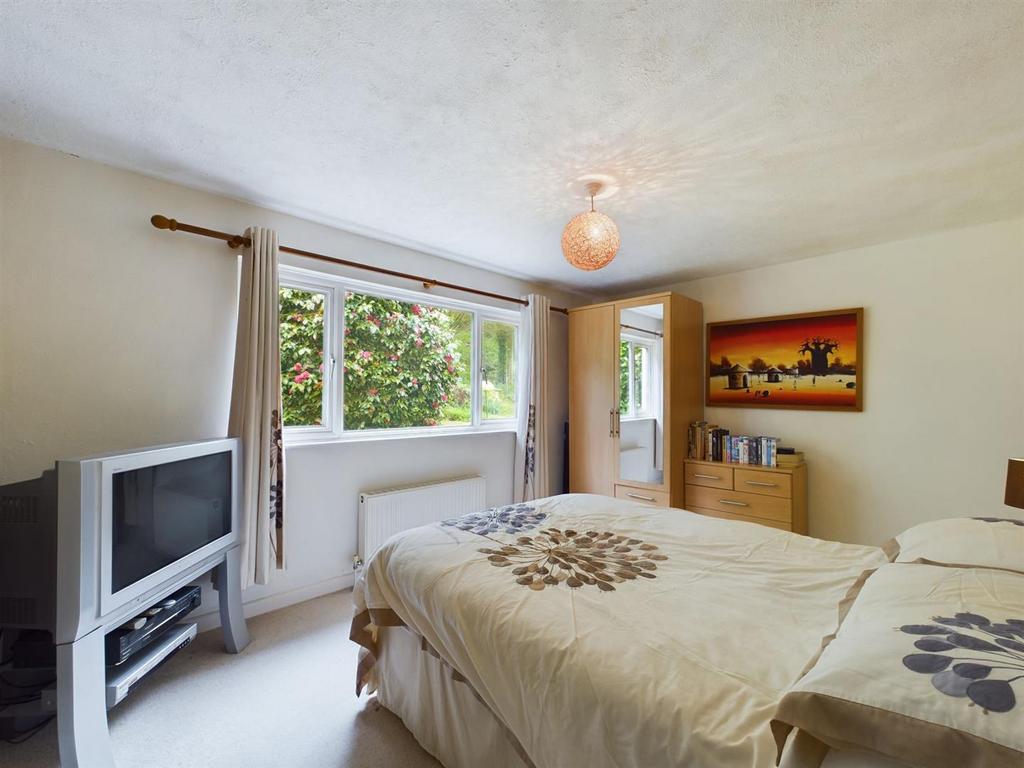 CAM01381 G0-PR0034-STILL003.jpg