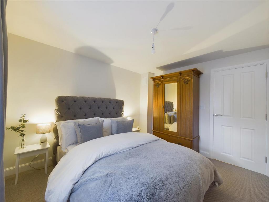 Second bedroom