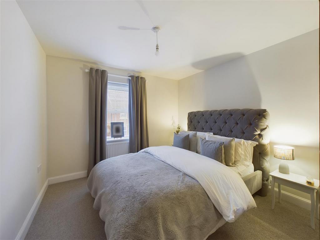 Second bedroom