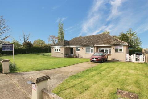 3 bedroom detached bungalow for sale, Wragholme Road, Grainthorpe LN11