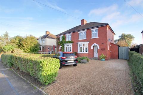 3 bedroom semi-detached house for sale, Legbourne Road, Louth LN11