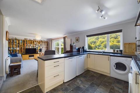 5 Hillington, Ilfracombe, EX34 8LU