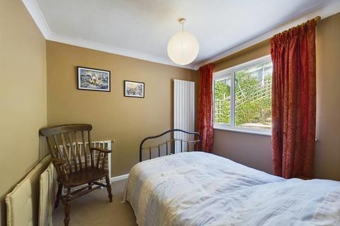 5 Hillington, Ilfracombe, EX34 8LU