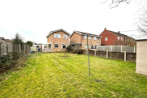3 bedroom detached house for sale, Watson Close, Rugeley