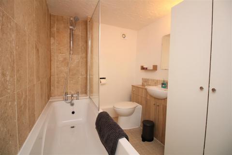 25a Fore Street, Ilfracombe, EX34 9DJ