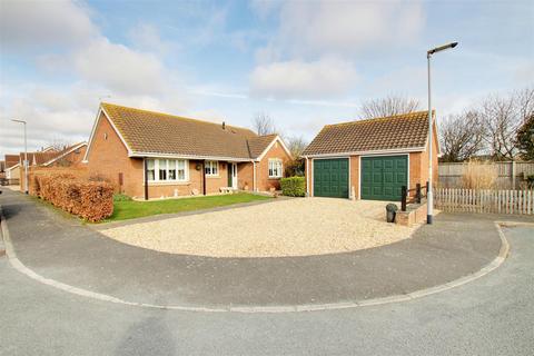 3 bedroom detached bungalow for sale, Hawthorn Drive, Mablethorpe LN12