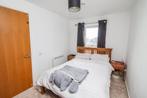 1 bedroom apartment for sale, Flixton Road, Urmston, Manchester, M41