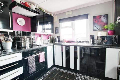 2 bedroom park home for sale, Seaholme Road, Mablethorpe LN12